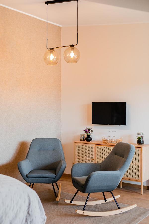 H11 Rooms Естерґом Екстер'єр фото
