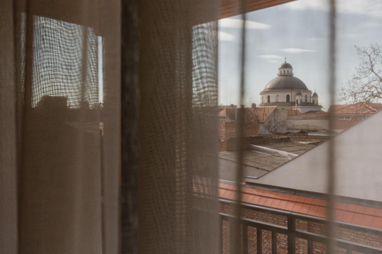H11 Rooms Естерґом Екстер'єр фото